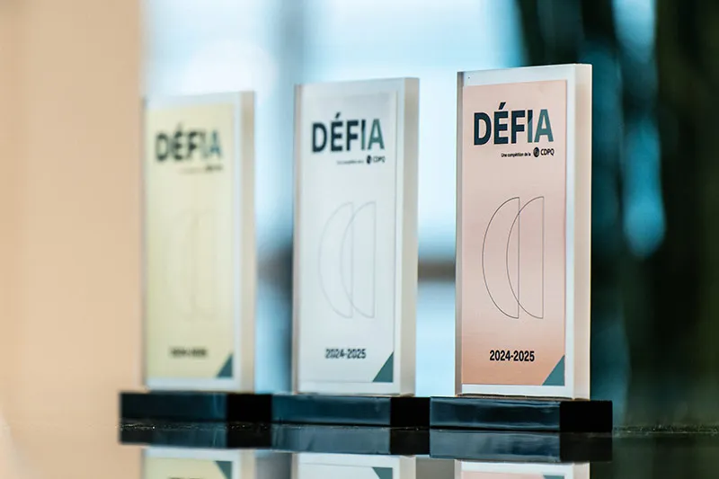 Photo des prix remis aux gagnants de l'édition 2025 du DéfIA