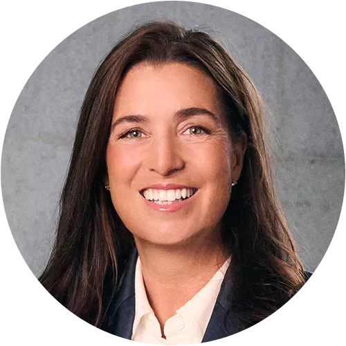 Photo of Kim Thomassin