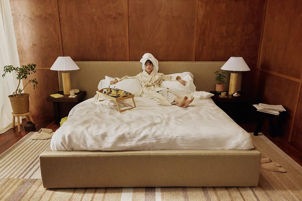 Cozey lit Aria.