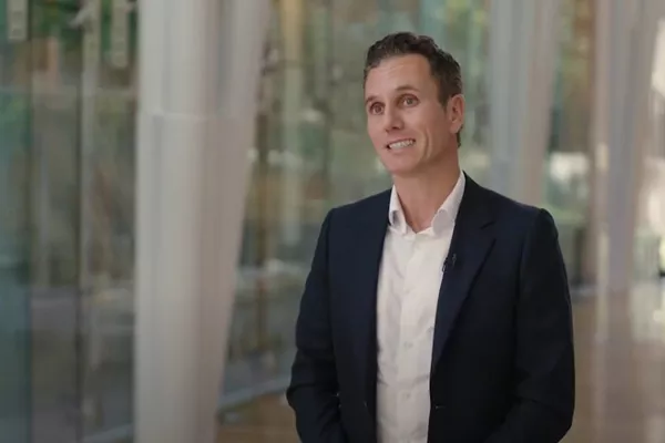 Mid-market companies offering Video - Julien Dirand